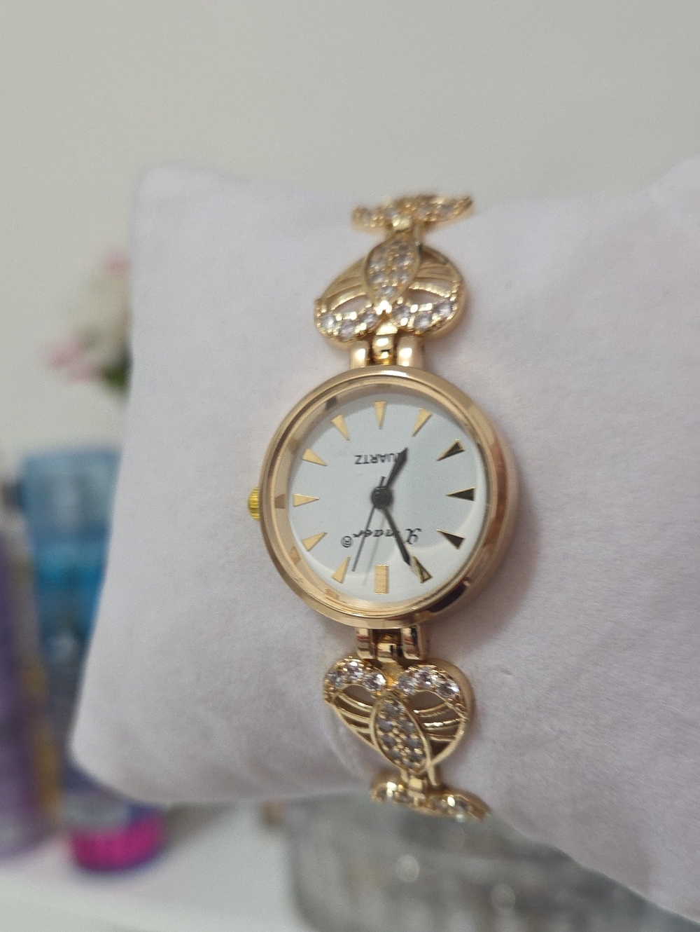 14k Laminated Stailess Steel Gold Heart Accent Women's Quartz Bracelet Watch